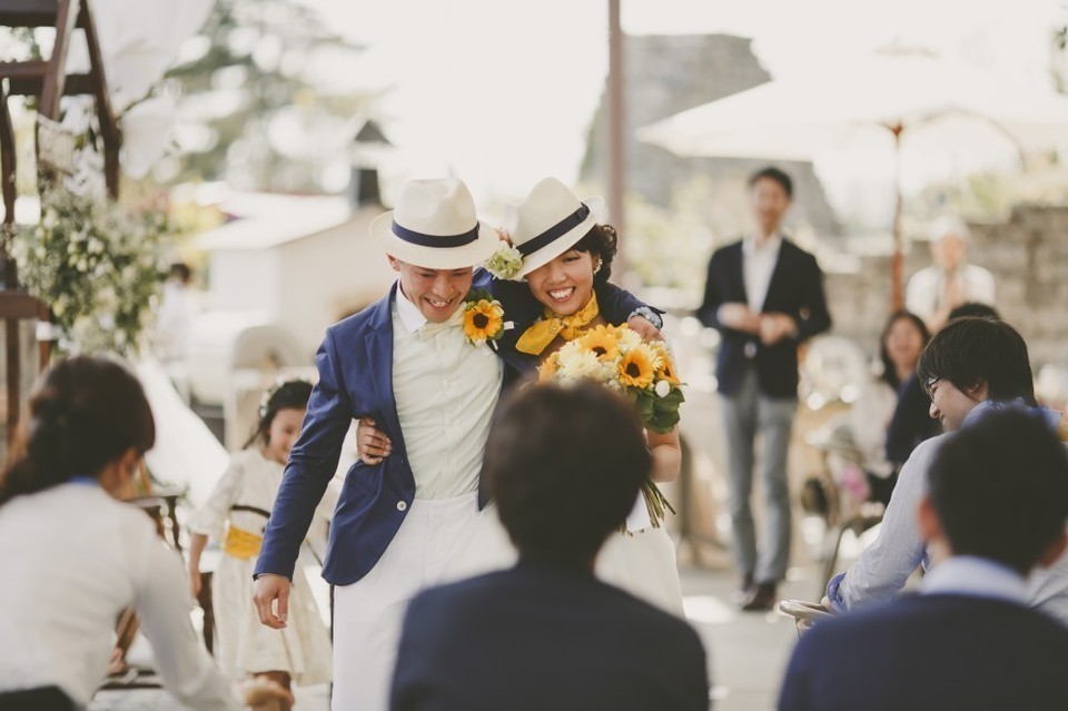 北欧のテーマパークでガーデンウエディング Bridalplus オーダーメイドウェディング相談サロン のウェディングレポート 結婚式のプランがいっぱい届く プラコレウェディング